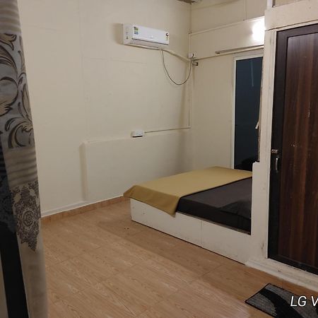 Sunshine Sea View Hotel Alibag Bagian luar foto