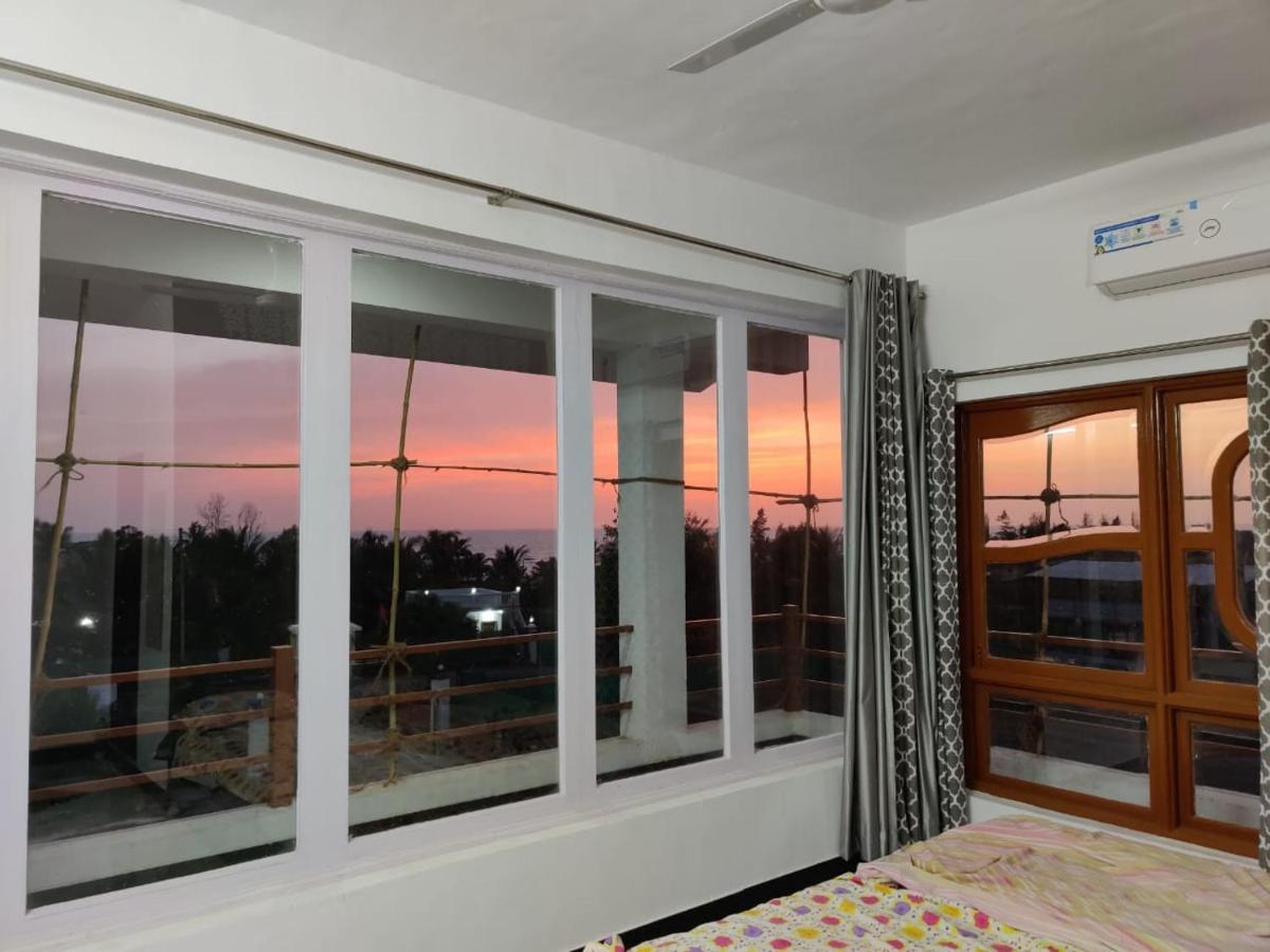 Sunshine Sea View Hotel Alibag Bagian luar foto