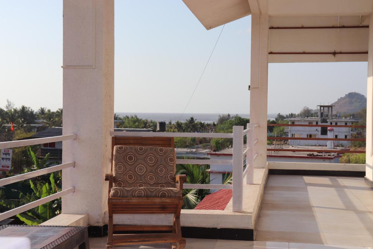 Sunshine Sea View Hotel Alibag Bagian luar foto