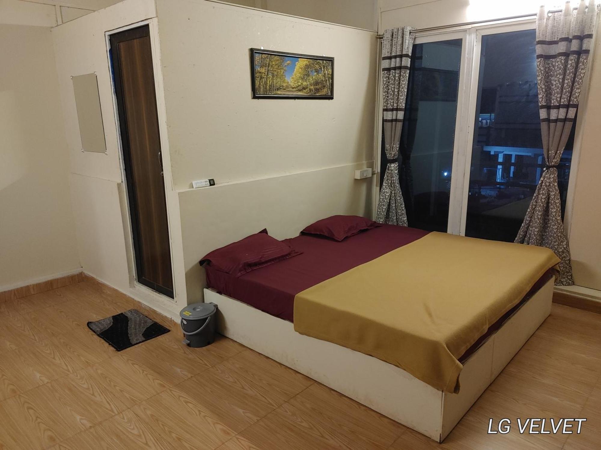 Sunshine Sea View Hotel Alibag Bagian luar foto